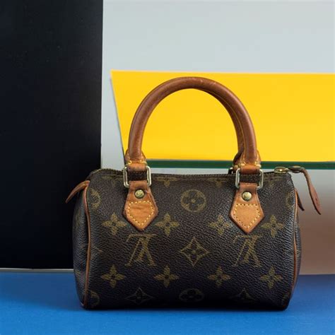 louis vuitton anni 70 codice|Louis Vuitton 1108.